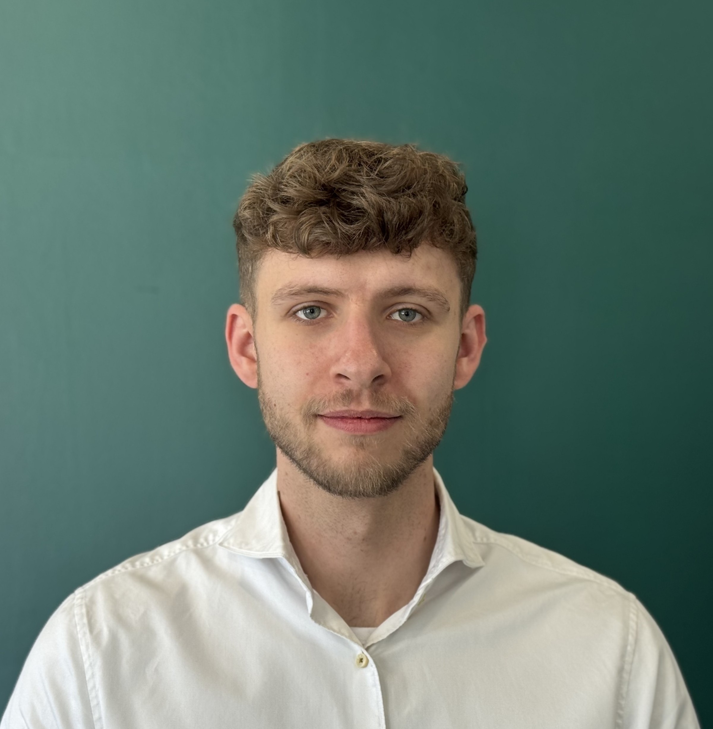 Dennis Hacker, Management Perspectum Personal